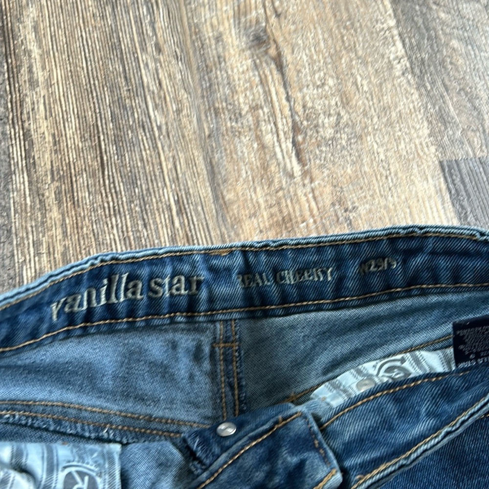 Vanilla Star Real Cheeky Distressed High Rise Medium Wash Jeans Juniors Size 9 - Picture 3 of 11